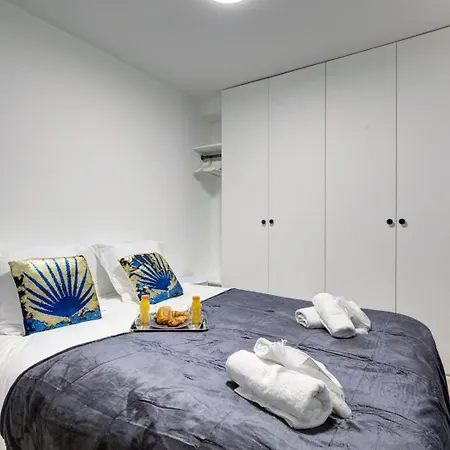 Bluestay 299 - Superb In * Paris