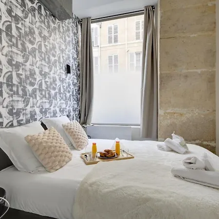 Bluestay 299 - Superb In Paris
