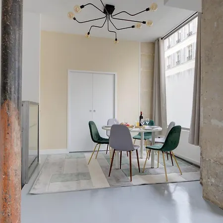 Bluestay 299 - Superb In * Париж