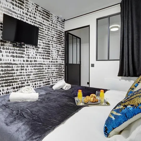 Bluestay 299 - Superb In *